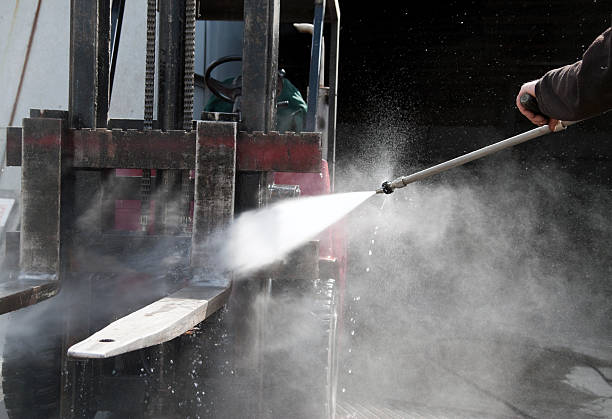 Best Concrete Pressure Washing  in Yoncalla, OR